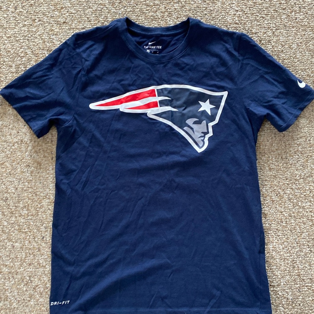 The Nike Tee Dri Fit